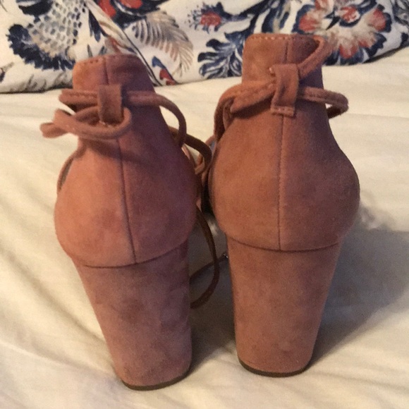 Anne Klein block heels - Picture 3 of 14